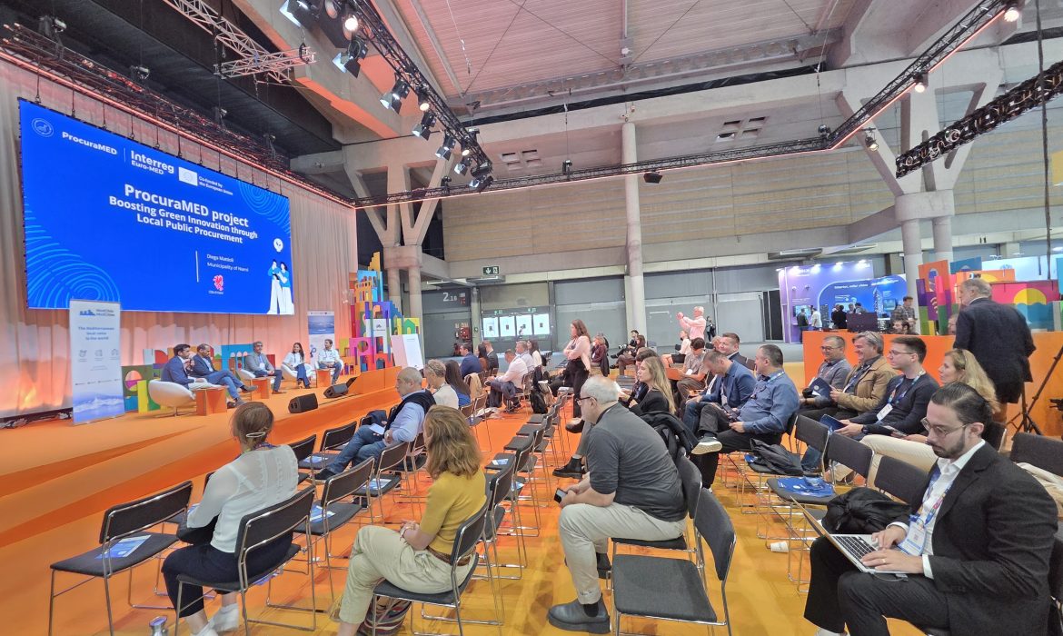 REA Sjever sudjelovala je u Barceloni na međunarodnom kongresu Smart City Expo World Congress (SCEWC) posvećenom inovacijama u upravljanju gradovima. U sklopu SCEWC je predstavljena i Euro-MED koalicija koja potiče gospodarski napredak područja Mediterana kroz primjenu strateške javne nabave u vidu zelene nabave i nabave inovativnih rješenja. Euro-MED koalicija osnovana je kroz projekt ProcuraMED, a okuplja dionike iz spomenutog područja.